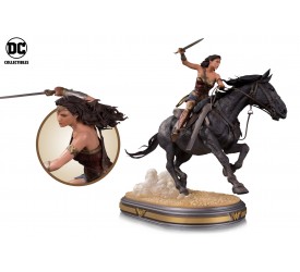Wonder Woman Movie: Wonder Woman on Horseback Deluxe Statue 30 cm